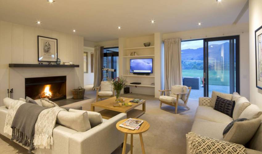 Villa 6133 in New Zealand Main Image